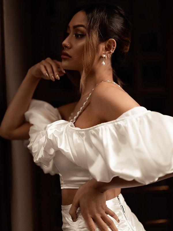 White Suspender Wrap Hip Skirt Two Piece Set